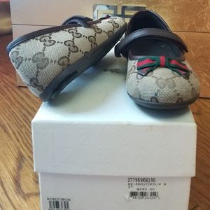 Gucci kids girl shoes